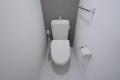 温水シャワー付きトイレです