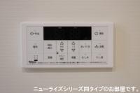 ※参考写真　同建築メーカー施工の同間取完成他物件のものです。色・設備等の違いがある場合がございますので、物件概要設備欄をご確認ください。