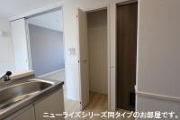 ※参考写真　同建築メーカー施工の同間取完成他物件のものです。色・設備等の違いがある場合がございますので、物件概要設備欄をご確認ください。