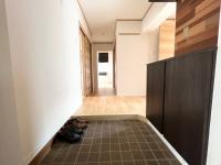 内観写真は同建物他部屋の写真です。