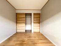 内観写真は同建物他部屋の写真です。