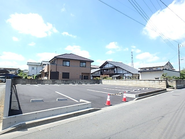 大塚池の端駐車場(水戸市)